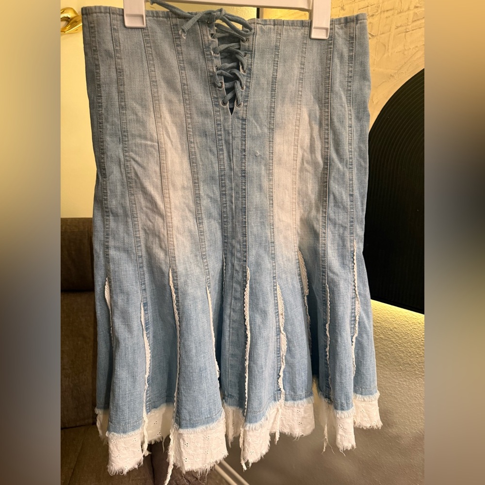 NWT Italian Denim Lace-Up Frayed Skirt with eyelet and lace. M/L
